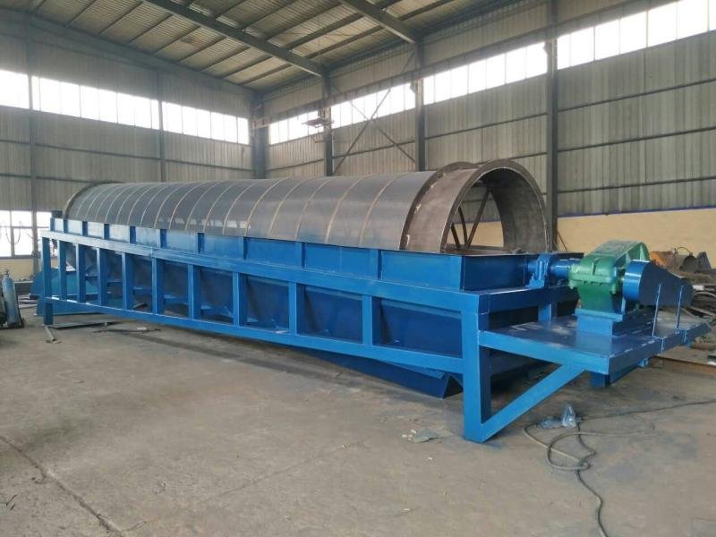 滾筒篩篩網(wǎng)破損過快的主要因素除了質量問題還有什么?(破碎機篩底網(wǎng))