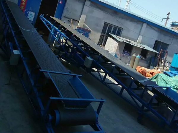 皮帶運(yùn)輸機(jī)的應(yīng)用與維護(hù)(皮帶運(yùn)輸機(jī)應(yīng)急處置措施)